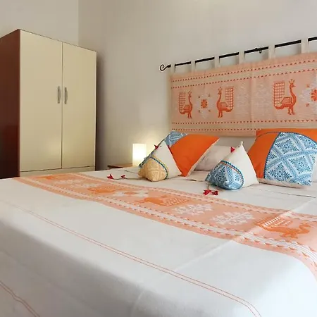 Le Ginestre Bed & Breakfast