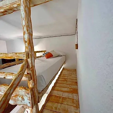 Le Ginestre Bed & Breakfast Cala Gonone