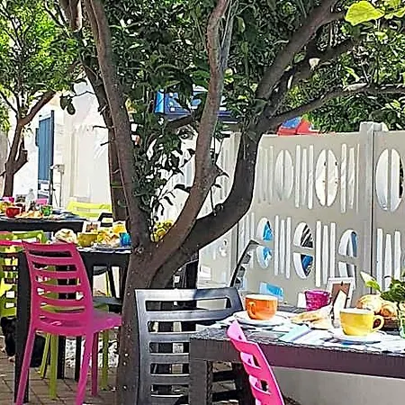 Alojamento de Acomodação e Pequeno-almoço Le Ginestre