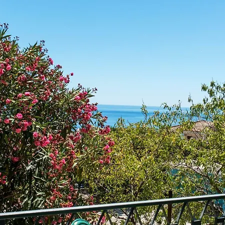 Le Ginestre Panzió 3*